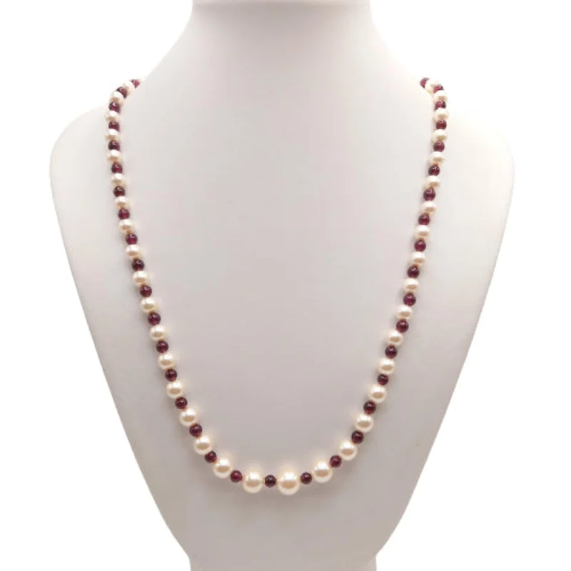 women’s pendant necklaces-Pearl and Garnet Necklace