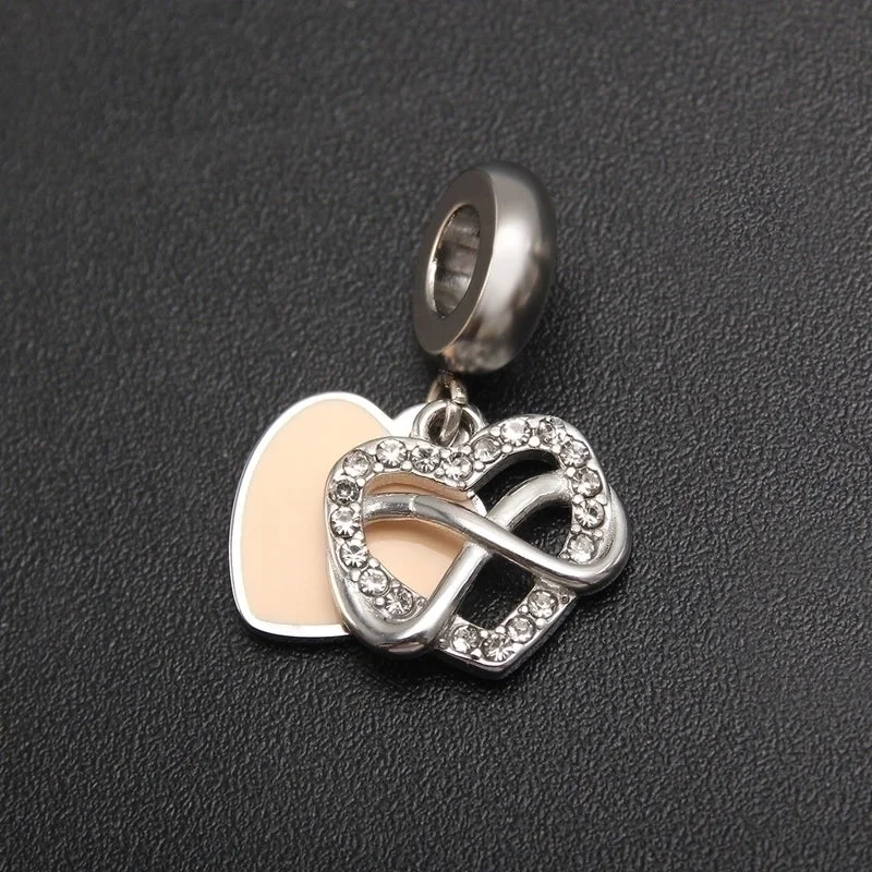 |PA06-9 Love Heart Mobius Strip Zircon Pendant