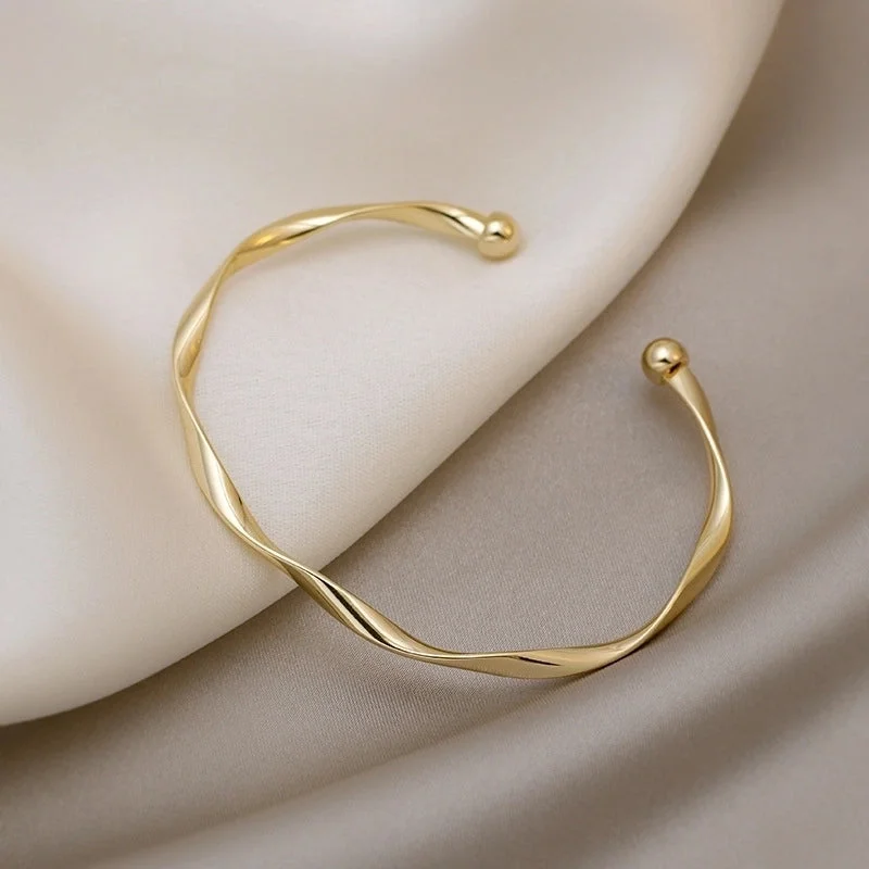 37 Golden Open-End Bracelet.