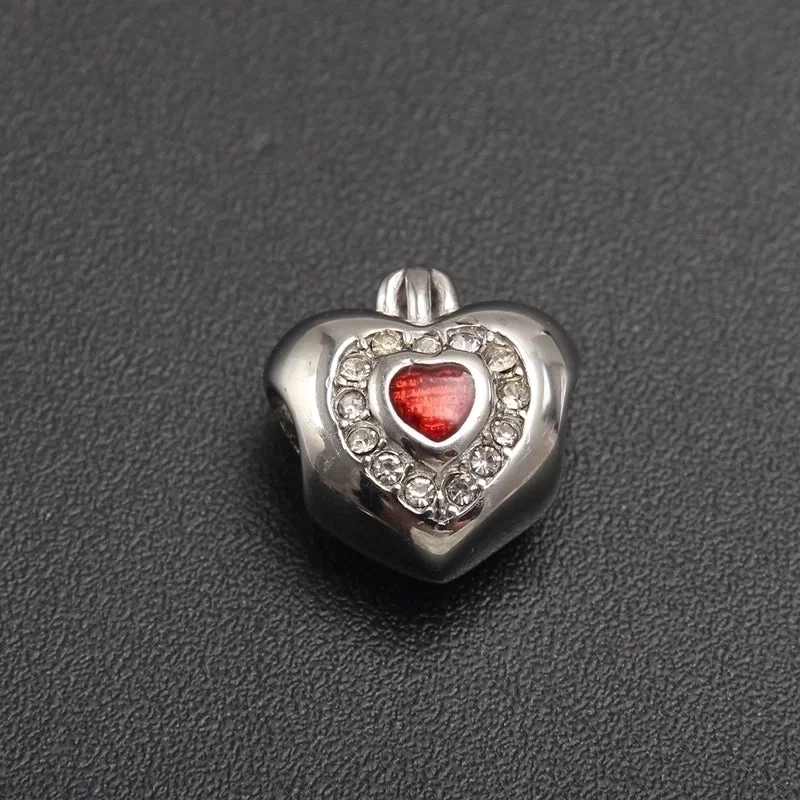 |PA02-8 Heart-Shaped Red Zirconium White Zirconium Pendant