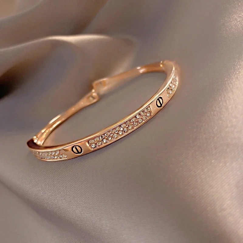 22 Bracelet-Rose Gold Full Diamond Titanium Steel.