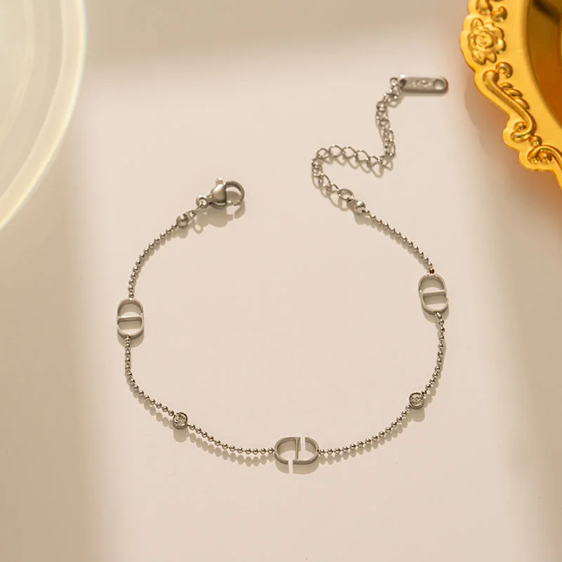 907CD Letter Bracelet Silver