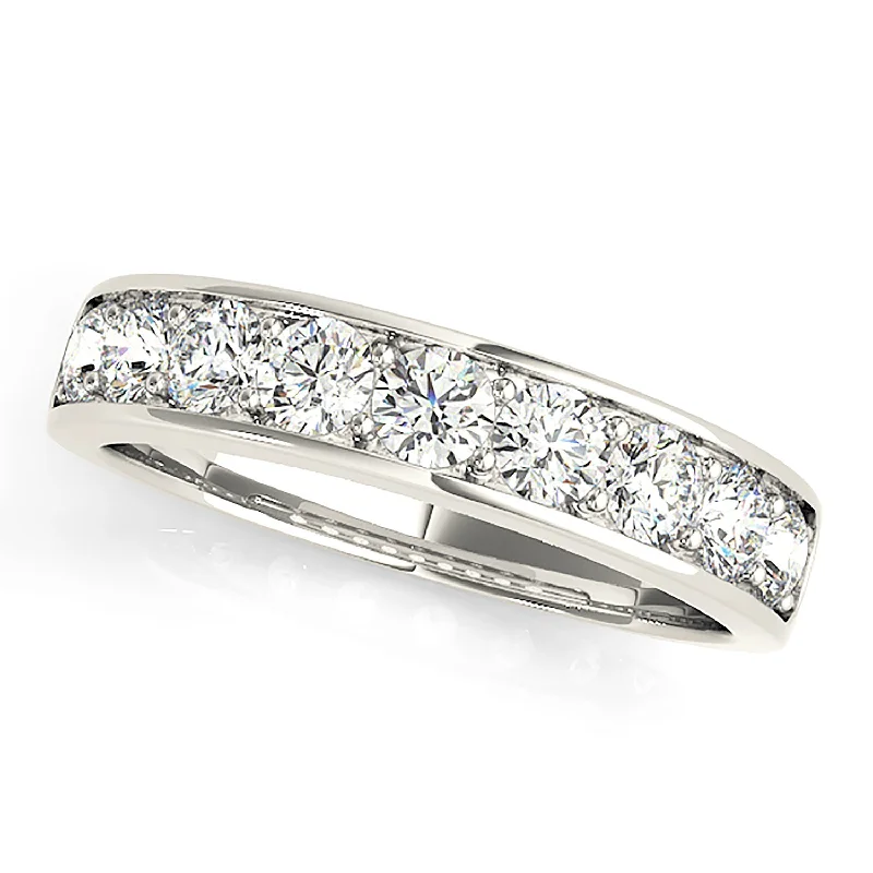 women’s engagement rings with a twist-0.90 ctw. Round Diamond Wedding Band