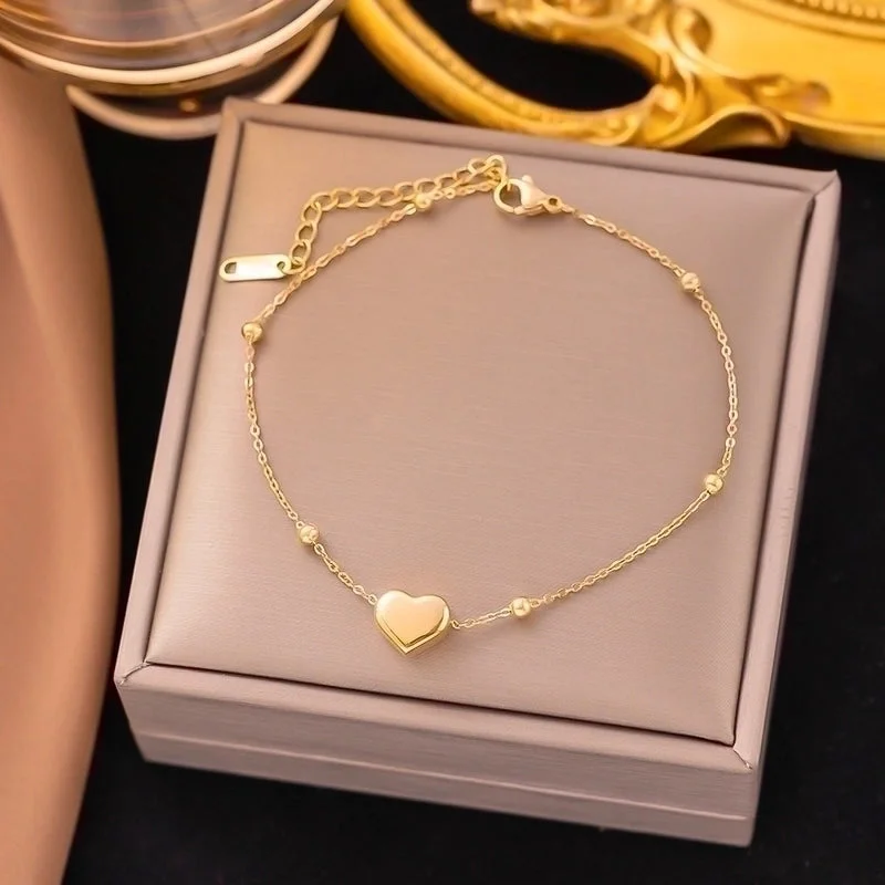 [Sle22] round Beads Heart-Shaped Gold