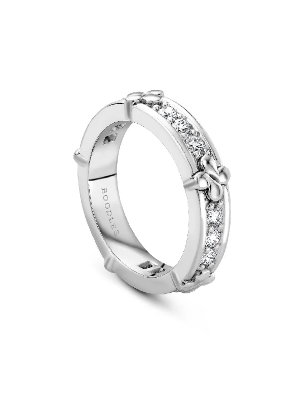 women’s engagement rings with bands-Be Boodles Platinum Diamond Wedding Band