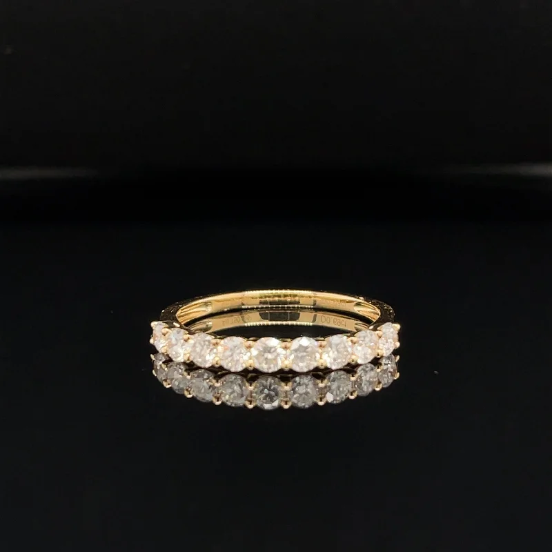 women’s vintage-inspired diamond engagement rings-Diamond 0.69ctw Single Row Anniversary Ring Wedding Band in 18k Yellow Gold - #366 - RGDIA670088