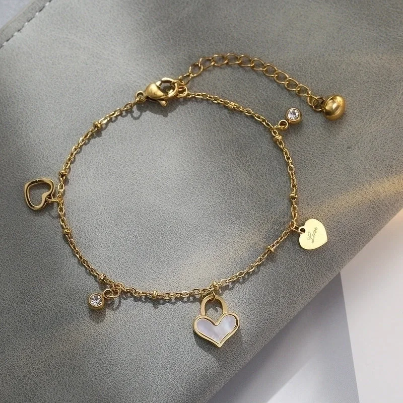 TS 002 Heart Bracelet