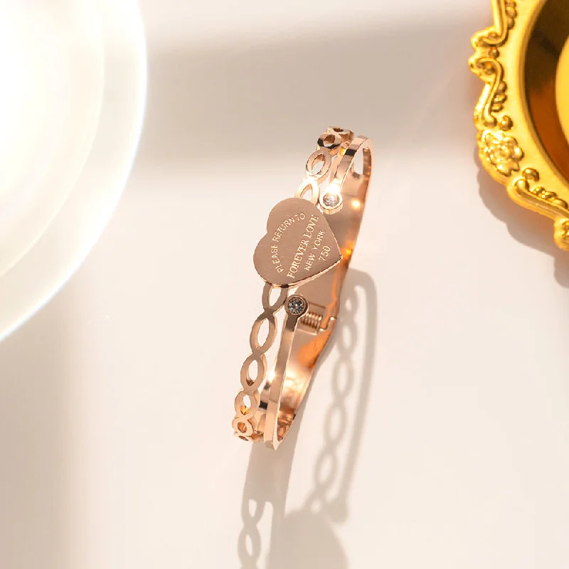 147 Love Bracelet Rose Gold