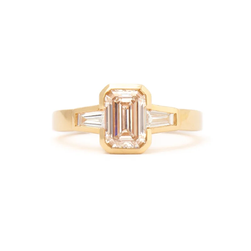 women’s minimalist engagement rings-Emerald-cut Ponte Three-Stone Ring