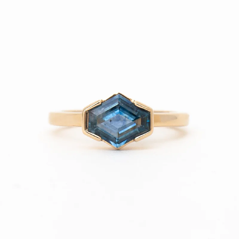 women’s birthstone rings-1.47 ct Hexagonal Montana Sapphire Solitaire