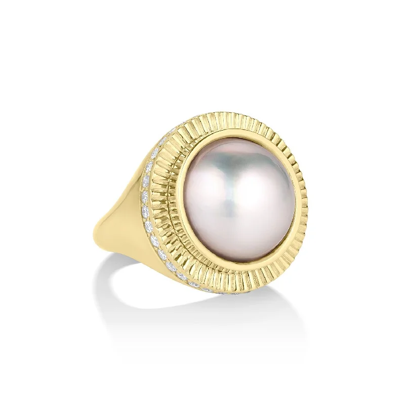 gold rings for women-Sunbeam Pearl Signet Ring