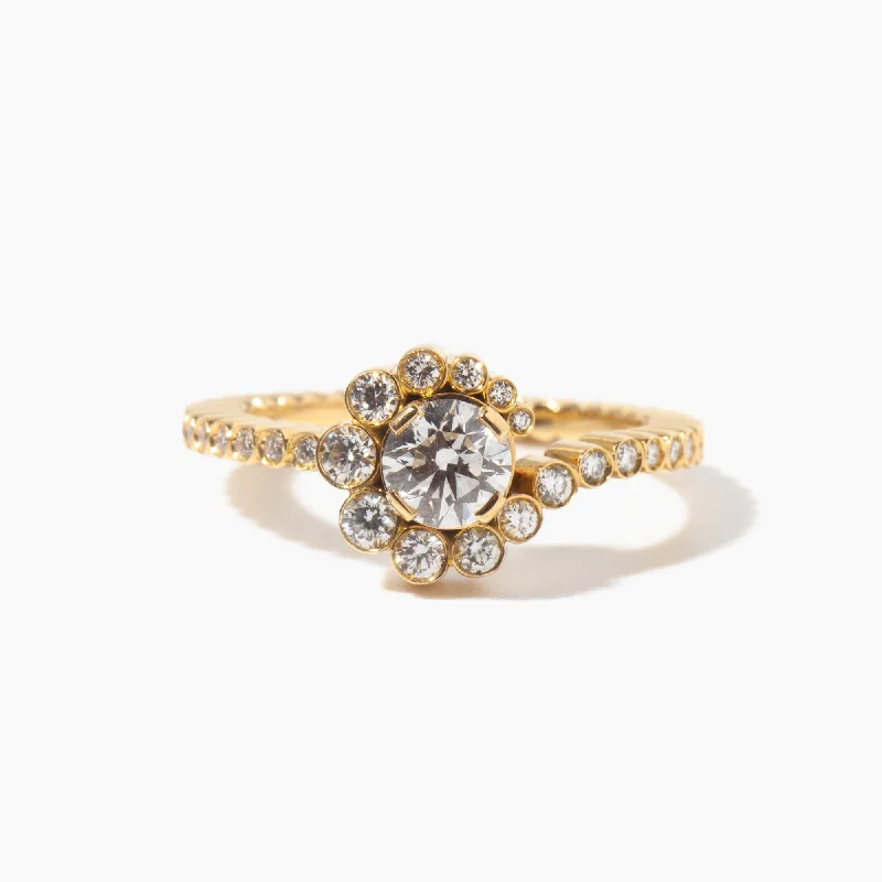 women’s simple engagement rings-Celestine de Diamant Ring