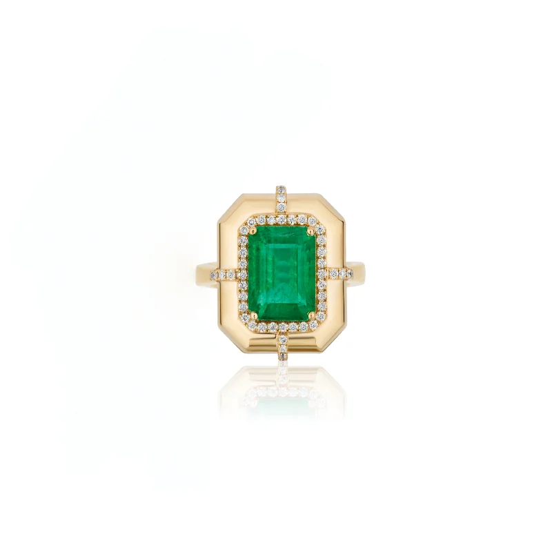 women’s topaz rings-Elegant Emerald Cut Emerald & Diamond Ring